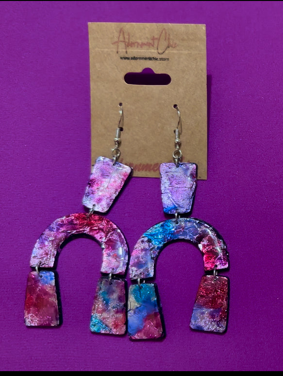 Colorwave Horseshoe Dangle