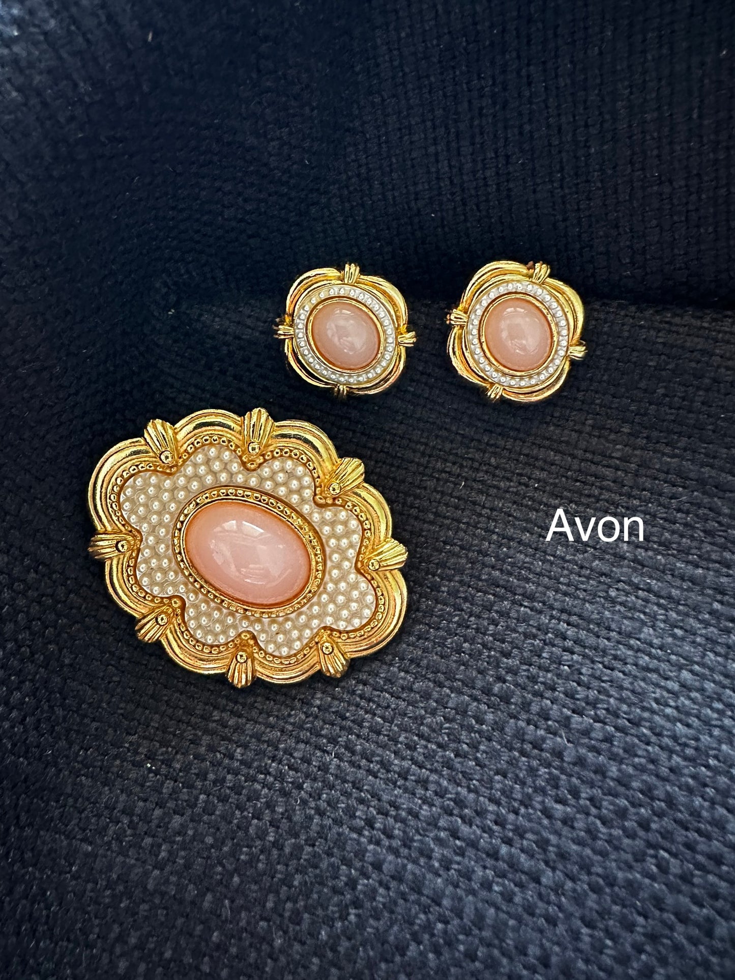 Vintage Avon Victorian Spring Brooch & Earrings Set